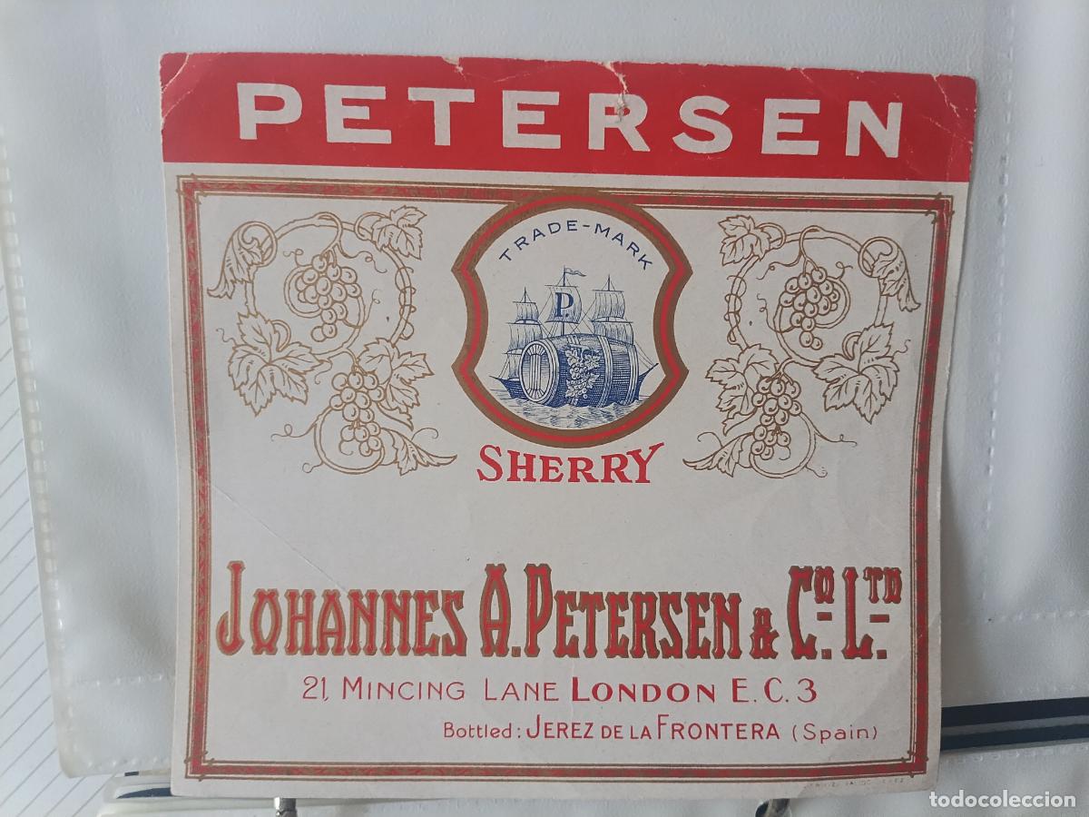 Old Labels: ANTIGUA ETIQUETA, PETERSEN SHERRY, JEREZ