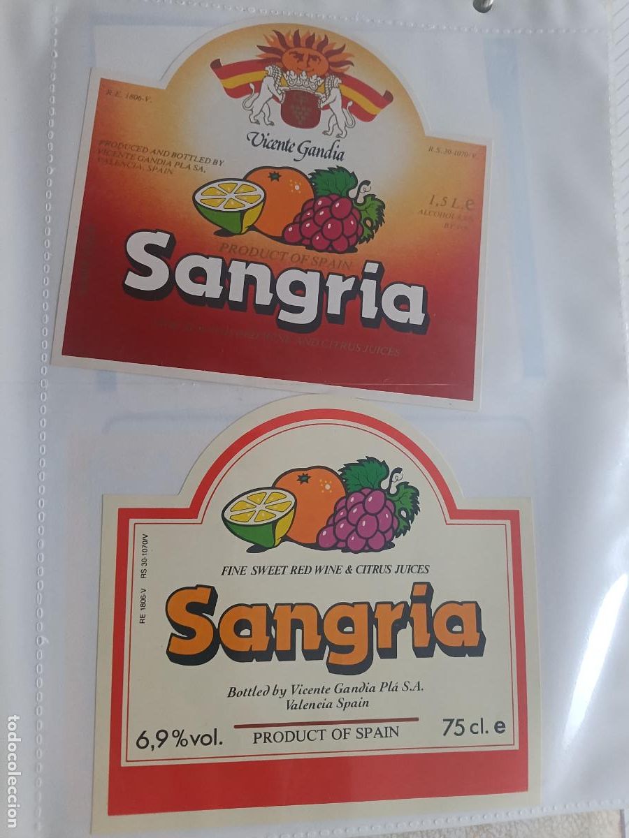 Old Labels: 2 etiquetas de sangr&iacute;a. Sangr&iacute;a Vicente Gand&iacute;a
