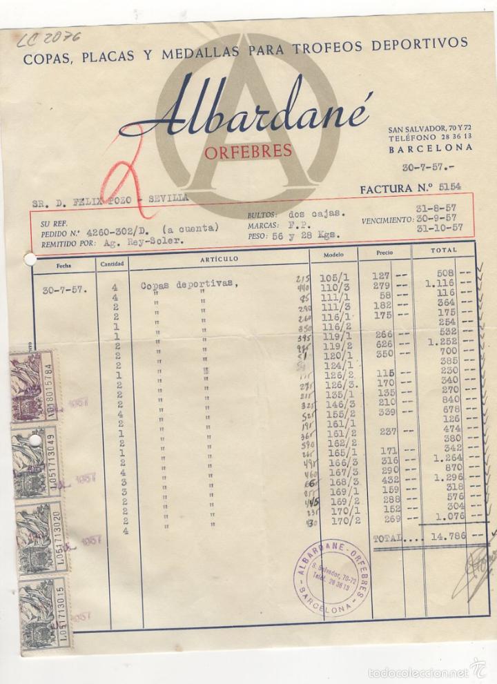 Facturas antiguas: FACTURA. ALBARDANE, ORFEBRES, COPAS, PLACAS, MEDALLAS DEPORTIVAS, SEVILLA, 1957.
