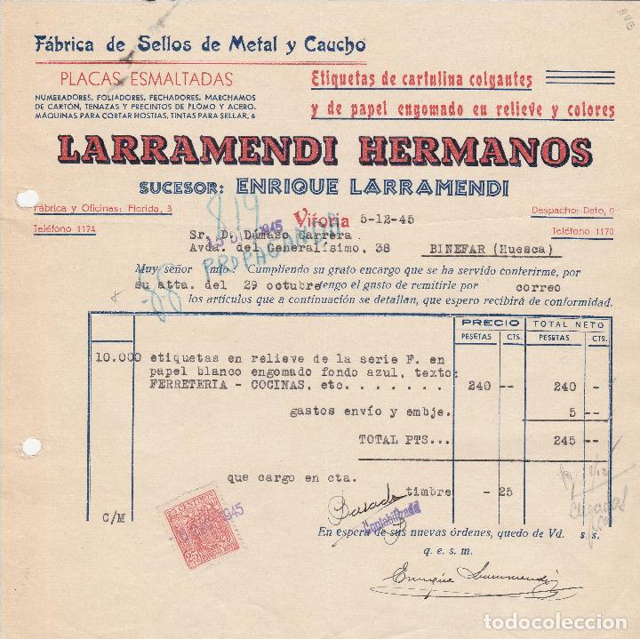 Fatture antiche: FACTURA. LARRAMENDI HERMANOS. F&Aacute;BRICA DE SELLOS DE METAL Y CAUCHO. PLACAS ESMALTADAS. VITORIA. 1945.
