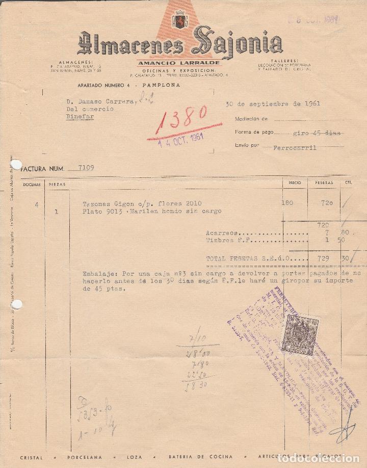 Alte Rechnungen: FACTURA. ALMACENES SAJONIA. AMANCIO LARRALDE. P&Agrave;MPLONA. 1961.