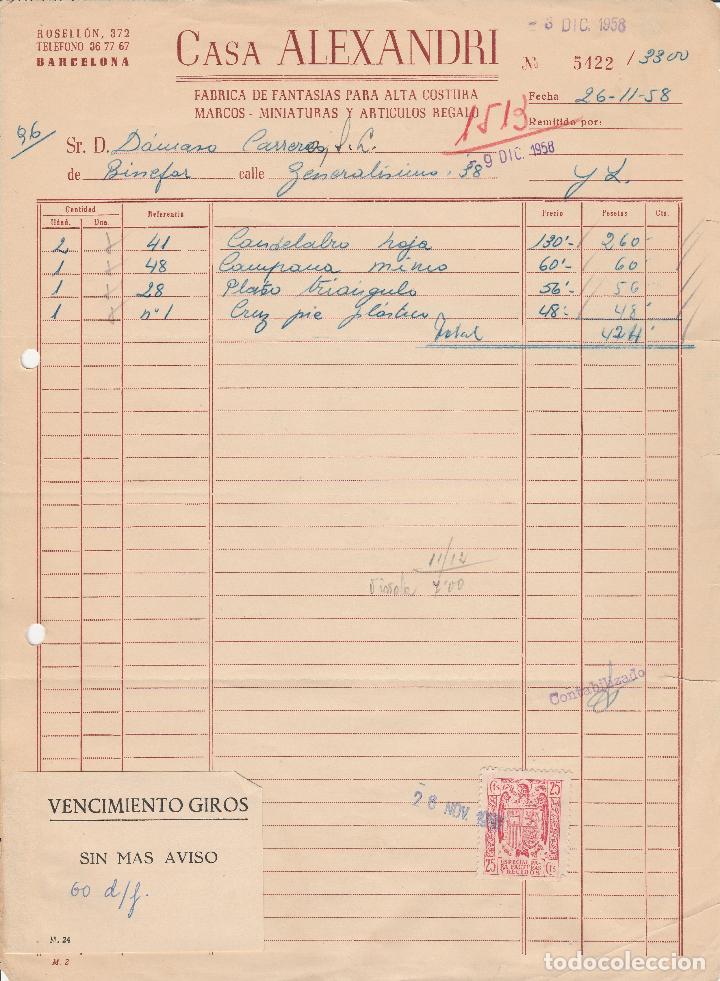 Factures anciennes: FACTURA. CASA ALEXANDRI. F&Aacute;BRICA DE FANTAS&Iacute;A PARA ALTA COSTURA. BARCELONA. 1958.