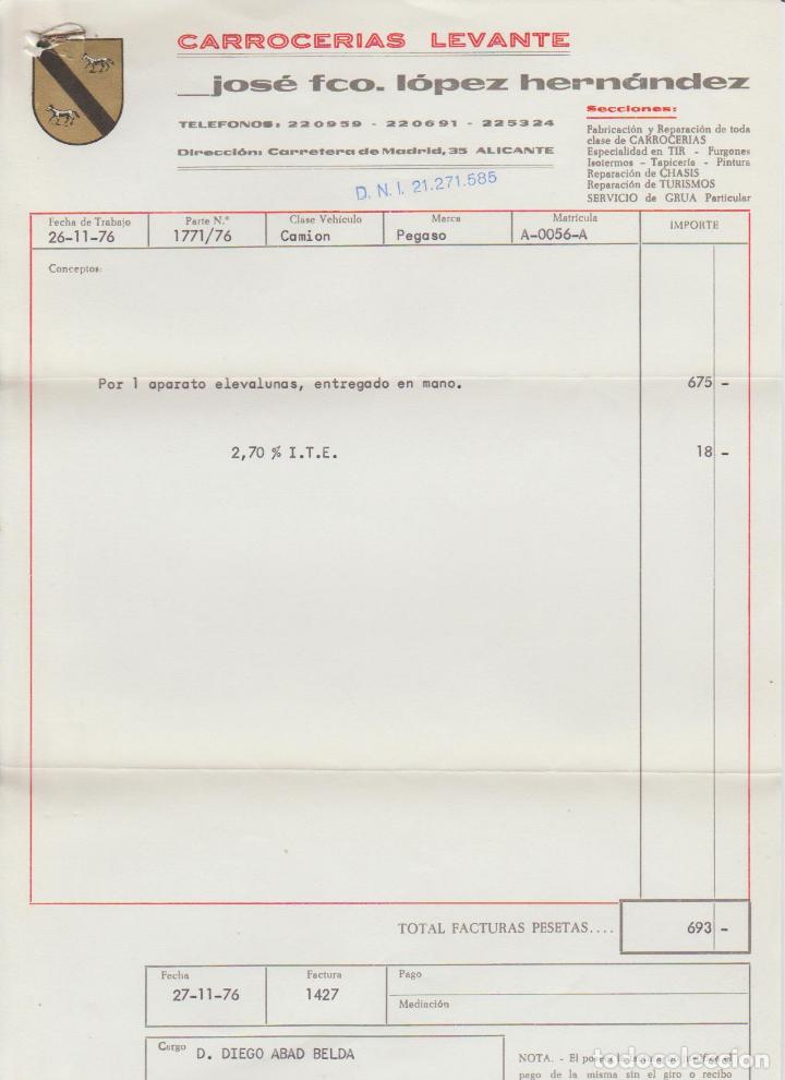 Factures anciennes: FACTURA. CARROCER&Iacute;AS LEVANTE. JOS&Eacute; FCO. L&Oacute;PEZ HERN&Aacute;NDEZ. ALICANTE. 1976