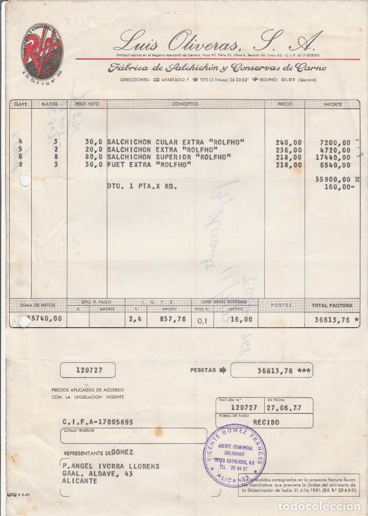 Faturas antigas: FACTURA. LUIS OLIVERAS, S.A. F&Aacute;BRICA DE SALCHICH&Oacute;N Y CONSERVAS DE CARNE. OLOT. GERONA. 1977.