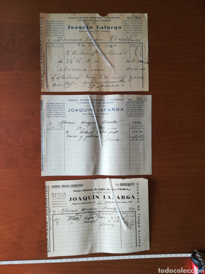 Facturas antiguas: Lote facturas Joaqu&iacute;n lafarga Huesca lej&iacute;a la mora El eclipse 1930 - Foto 1