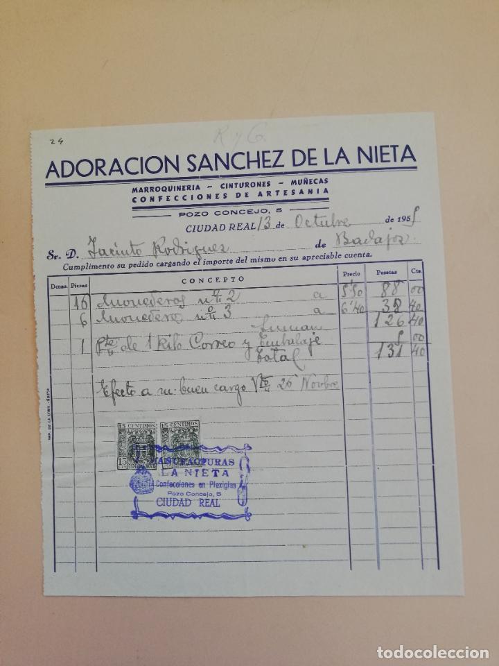 Alte Rechnungen: FACTURA. MARROQUERIA. CINTURONES. MU&Ntilde;ECAS. ADORACION SANCHEZ DE LA NIETA. CIUDAD REAL. 1955.