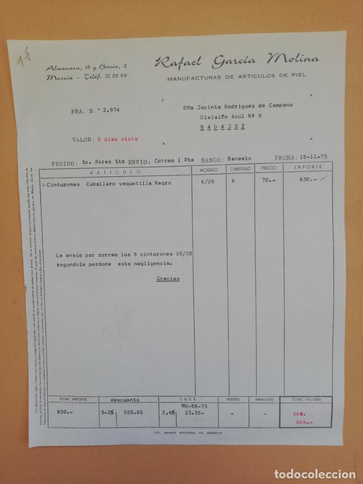 Alte Rechnungen: FACTURA. MARROQUINERIA DE ARTICULOS DE PIEL. RAFAEL GARCIA MOLINA. BADAJOZ. 1973.