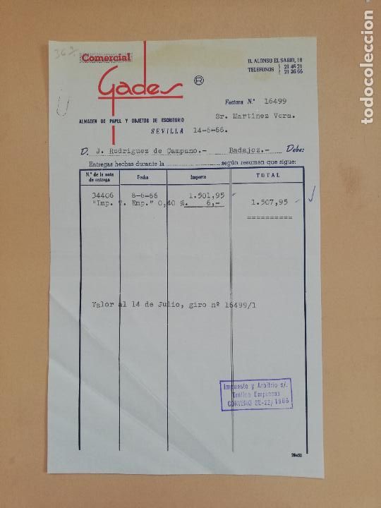 Fatture antiche: FACTURA. ALMACEN DE PAPEL Y OBJETOS DE ESCRITORIO. COMERCIAL GADES. SEVILLA. 1966.