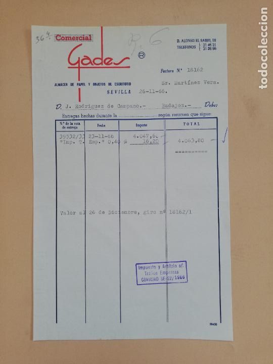 Fatture antiche: FACTURA. ALMACEN DE PAPEL Y OBJETOS DE ESCRITORIO. COMERCIAL GADES. SEVILLA. 1966.