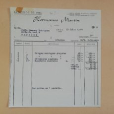 Facturas antiguas: FACTURA. ARTICULOS DE PIEL. HERMANOS MARTIN. URDA, TOLEDO. 1977.. Lote 402326094