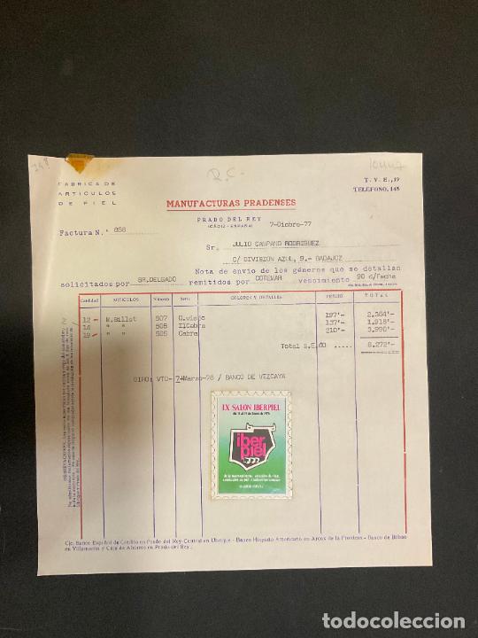 Old Invoices: FACTURA. MANUFACTUAS PRADENSES. ARTICULOS DE PIEL. PRADO DEL REY. CADIZ. 1977