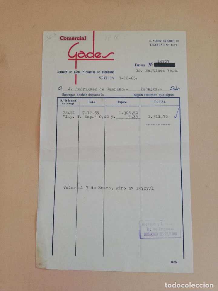 Old Invoices: FACTURA. ALMACEN DE PAPEL Y OBJETOS DE ESCRITORIO. COMERCIAL GADES. SEVILLA. 1965.