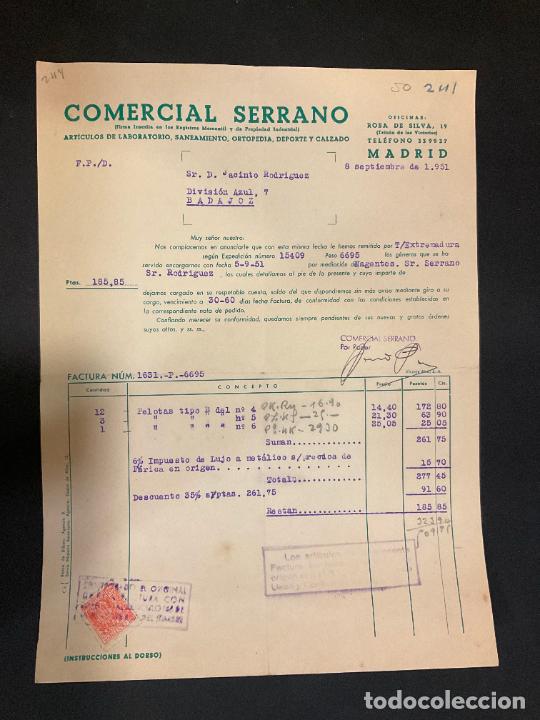 Alte Rechnungen: FACTURA. COMERCIAL SERRANO. LABORATORIO, SANEAMIENTO, ORTOPEDIA, DEPORTE Y CALZADO. MADRID 1951