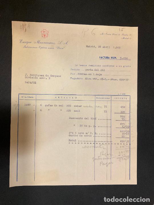 Facturas antiguas: FACTURA. ENRIQUE MANZANARES. FABRICA DE OPTICAS MARCA UNISA. MADRID 1969