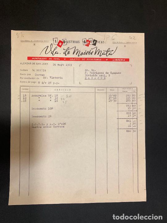 Factures anciennes: FACTURA. VIUDA DE MOISES MATA. ALCAZAR DE SAN JUAN. OBJETOS DE ESCRITORIO. 1969