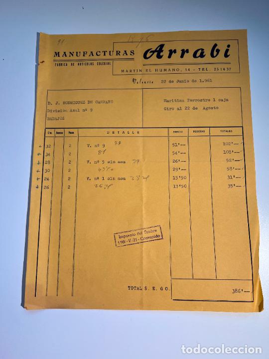 Facturas antiguas: FACTURA. ARRAB&Iacute;. MANUFACTURAS. F&Aacute;BRICA DE ART&Iacute;CULOS COLEGIAL. VALENCIA, 1961