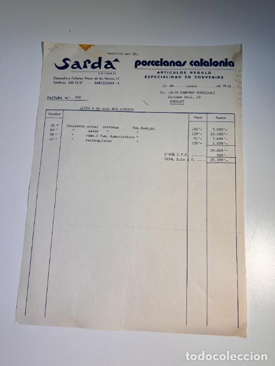 Facturas antiguas: FACTURA. SARD&Aacute;. PORCELANAS CATALONIA. ARTICULOS DE REGALO. BARCELONA, 1979