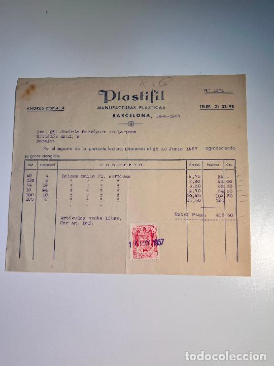 Facturas antiguas: FACTURA. PLASTIFIL. MANUFACTURAS PL&Aacute;STICAS. BARCELONA, 1957