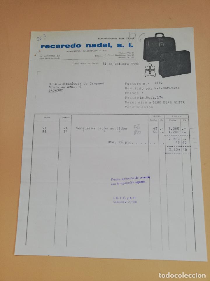 Old Invoices: FACTURA. RECADERO NADAL, S. L. MANUFACTURA DE ARTICULOS DE PIEL. CHIRIVELLA, VALENCIA, 1970.