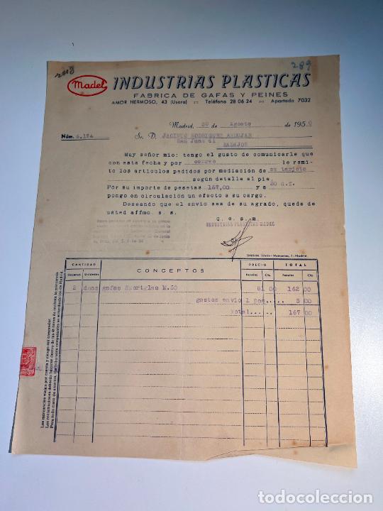Factures anciennes: FACTURA. MADEL. INDUSTRIAS PLASTICAS. FABRICA DE GAFAS Y PEINES. MADRID, 1950