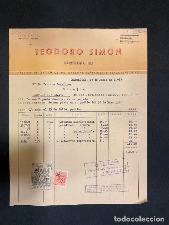 Factures anciennes: FACTURA. TEODORO SIMON. BARCELONA 1953. ARTICULOS DE MATERIAS PLASTICAS Y TERMOPLASTICAS.