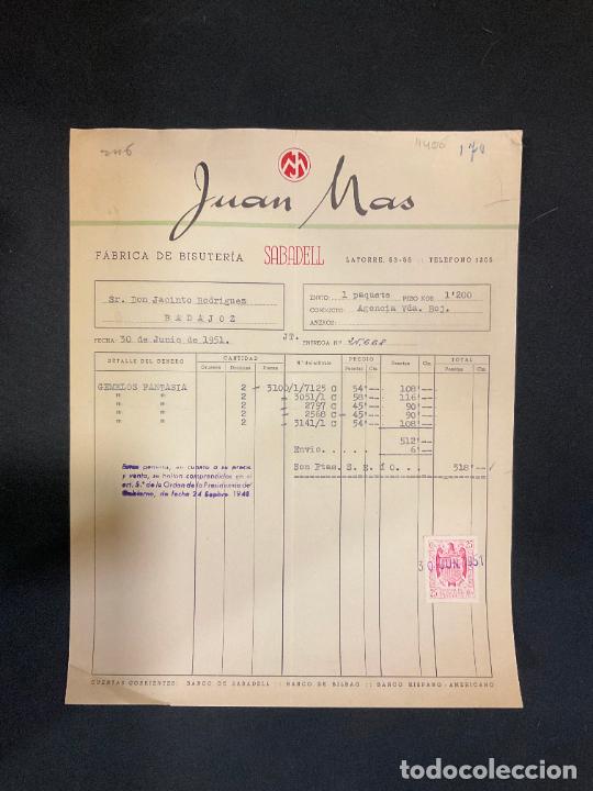 Factures anciennes: FACTURA. JUAN MAS. FABRICA DE BISUTERIA. SABADELL. 1951