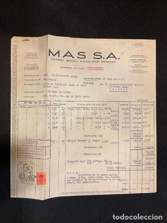 Factures anciennes: FACTURA. MAS S.A. PRIMERA DIVISION PERFUMERIA JABONERIA. BARCELONA 1952. PERFUMASSA