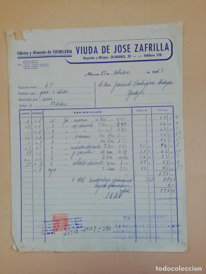 Old Invoices: FACTURA. FABRICA Y ALMACEN DE CUCHILLERIA. VIUDA DE JOSE ZAFRILLA. ALBACETE. 1952.