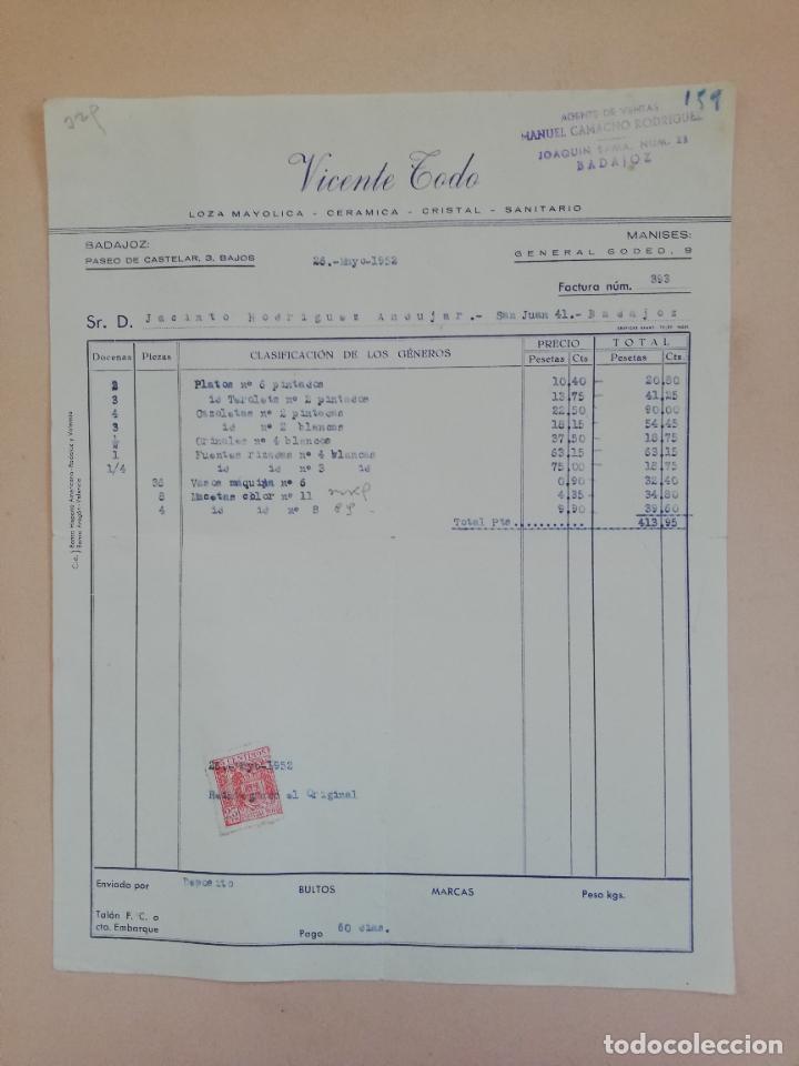 Old Invoices: FACTURA. LOZA MAYOLICA. CERAMICA. CRISTAL. SANITARIO. VICENTE TODO. BADAJOZ, 1952.