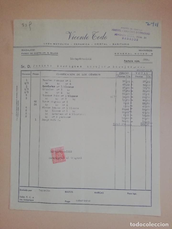 Old Invoices: FACTURA. LOZA MAYOLICA. CERAMICA. CRISTAL. SANITARIO. VICENTE TODO. BADAJOZ, 1952.