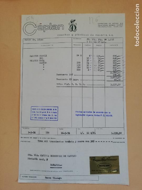 Facturas antiguas: FACTURA. CAPLAN. CAUCHOS Y PLASTICOS DE NAVARRA. BADAJOZ. 1974.