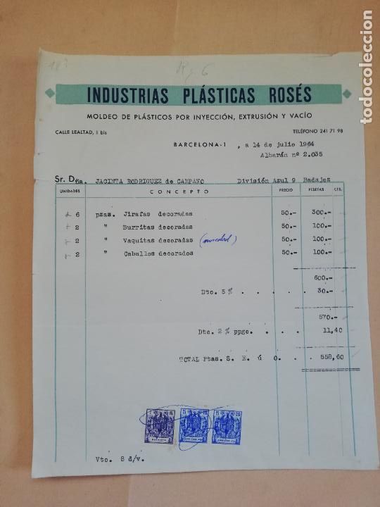 Old Invoices: FACTURA. INDUSTRIAS PLASTICAS ROSES. MOLDEO DE PLASTICO POR INYECCION-EXTRUSION. BARCELONA, 1964.