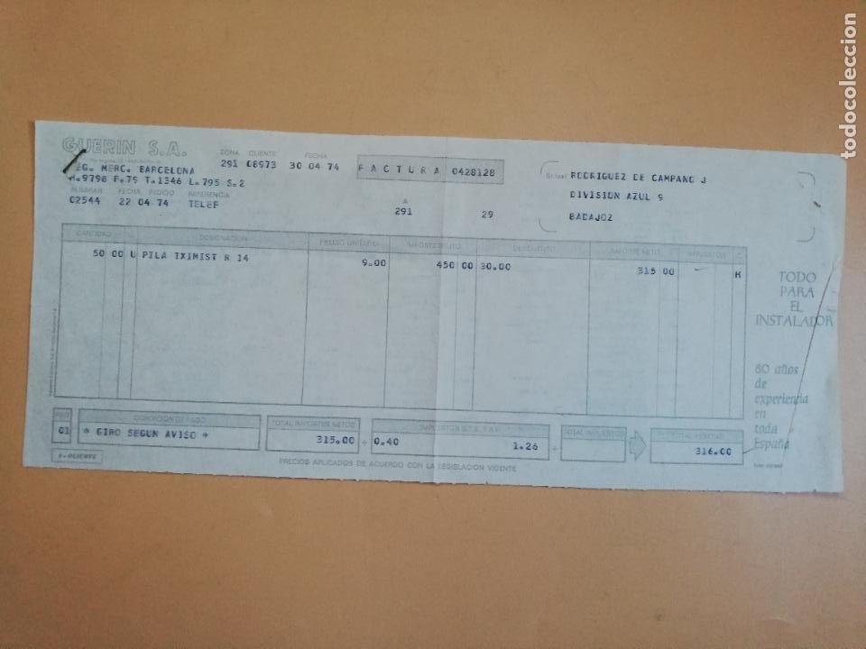 Old Invoices: FACTURA. GUERIN S.A. TODO PARA EL INSTALADOR. BADAJOZ, 1974.