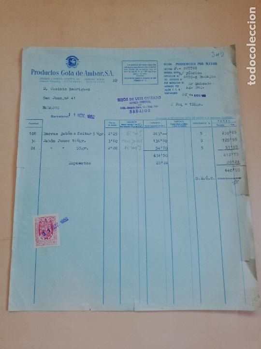Facturas antiguas: FACTURA. PRODUCTOS GOTA DE AMBAR, S. A. BARCELONA. 1952.