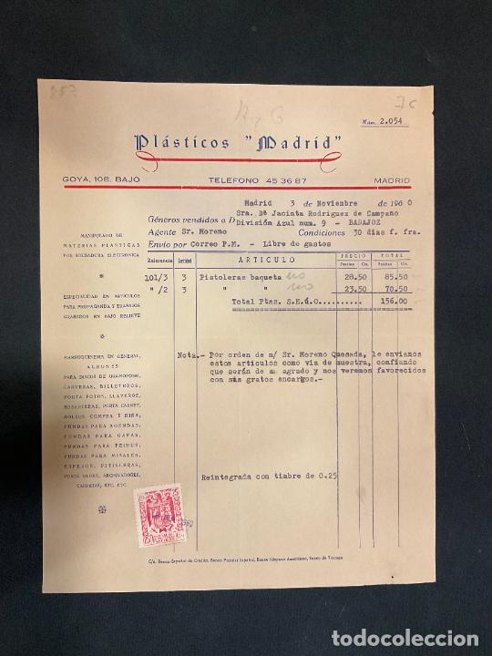 Old Invoices: FACTURA. PLASTICOS MADRID. 1960. MANIPULADO DE MATERIAS PLASTICAS POR SOLDADURA ELECTRONICA