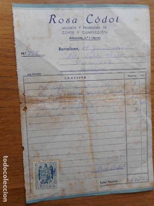 Old Invoices: ANTIGUA FACTURA ROSA CODOL. MODISTA Y PROFESORA DE CONFECCION BARCELONA 1946