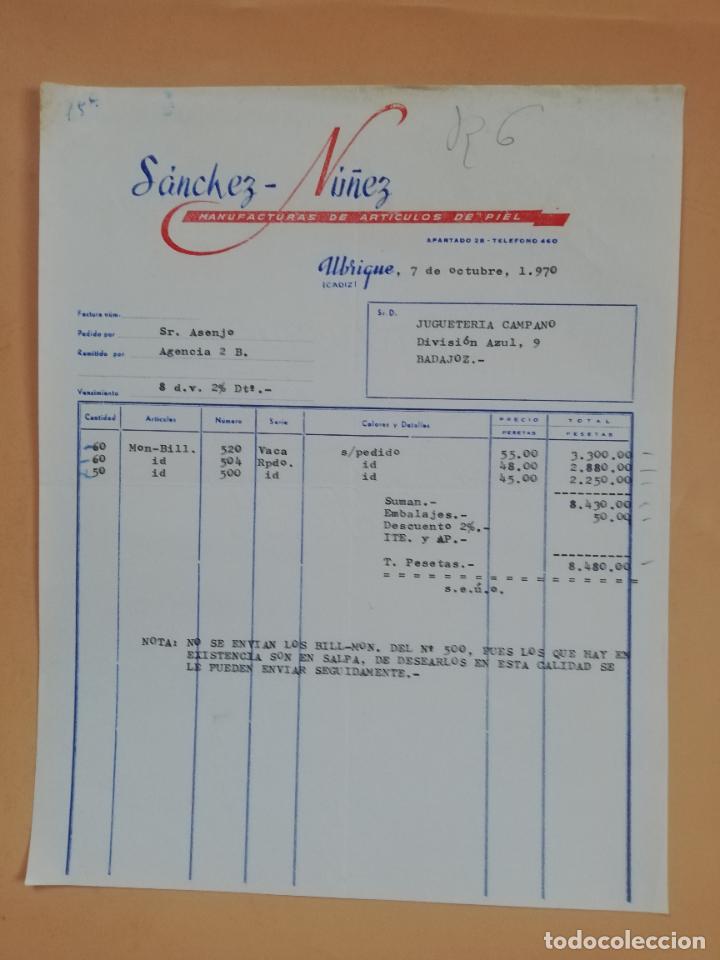 Factures anciennes: FACTURA. MANUFACTURAS DE ARTICULOS DE PIEL. SANCHEZ-NU&Ntilde;EZ. UBRIQUE, CADIZ. 1970.