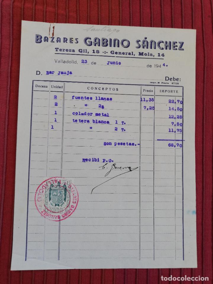 Facturas antiguas: FACTURA. BAZARES GABINO SANCHEZ. VALLADOLID, 1944.