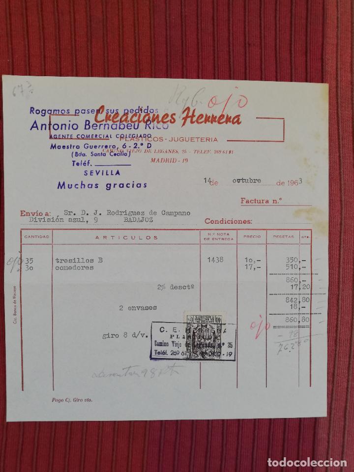 Facturas antiguas: FACTURA. CREACIONES HERRERA. SEVILLA, 1963.