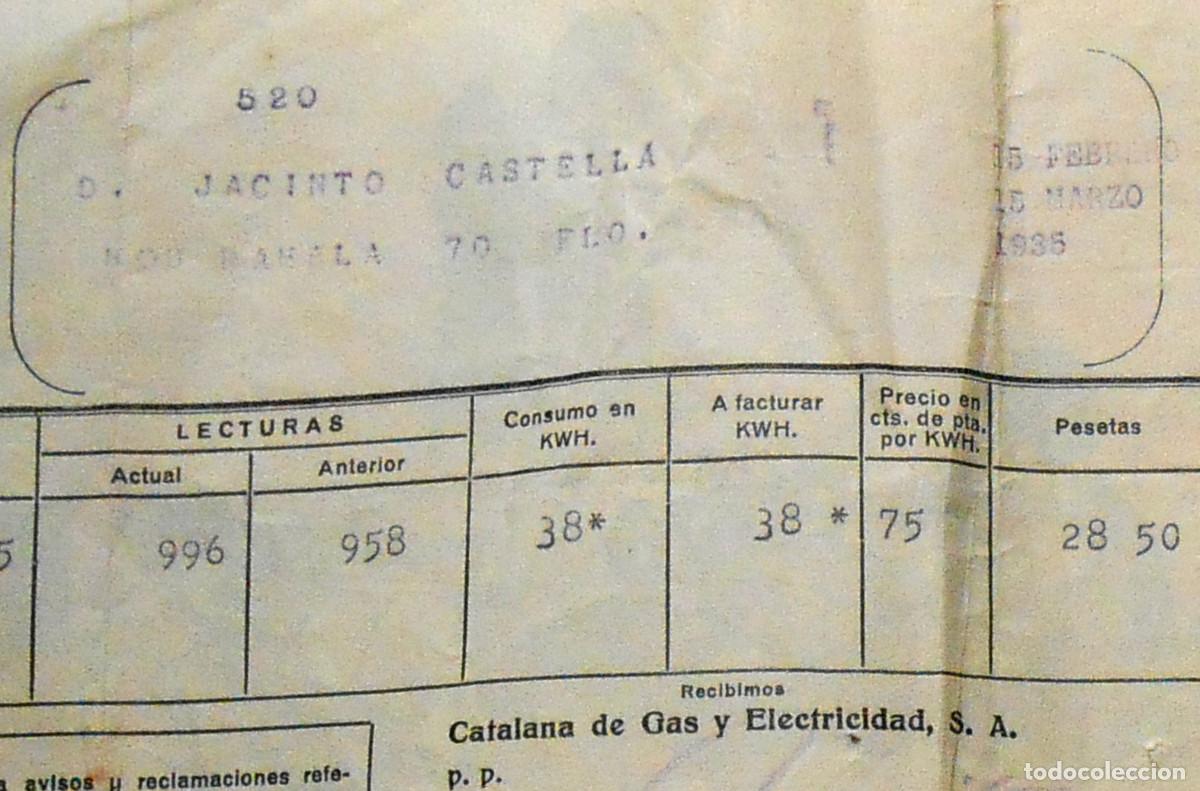 Facturas antiguas: Dos recibos de la luz, Barcelona 1935 - Foto 1