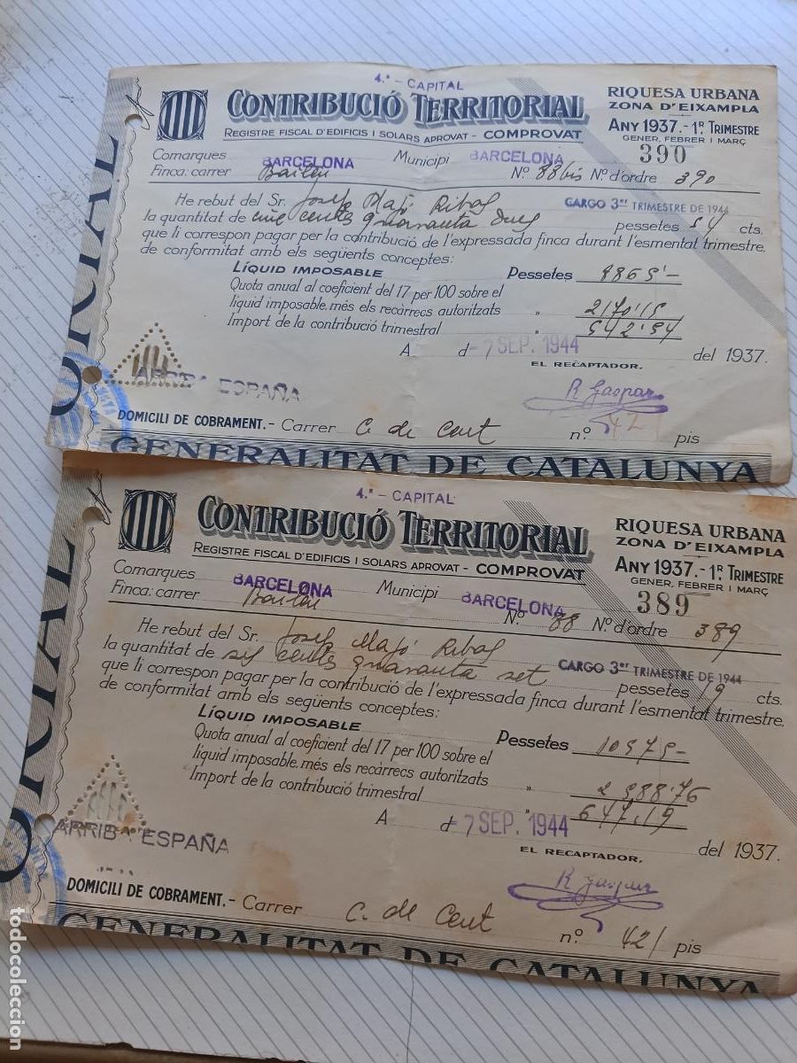 Facturas antiguas: Barcelona. Contribuci&oacute;n territorial. 2 recibos con marchamos Generalitat