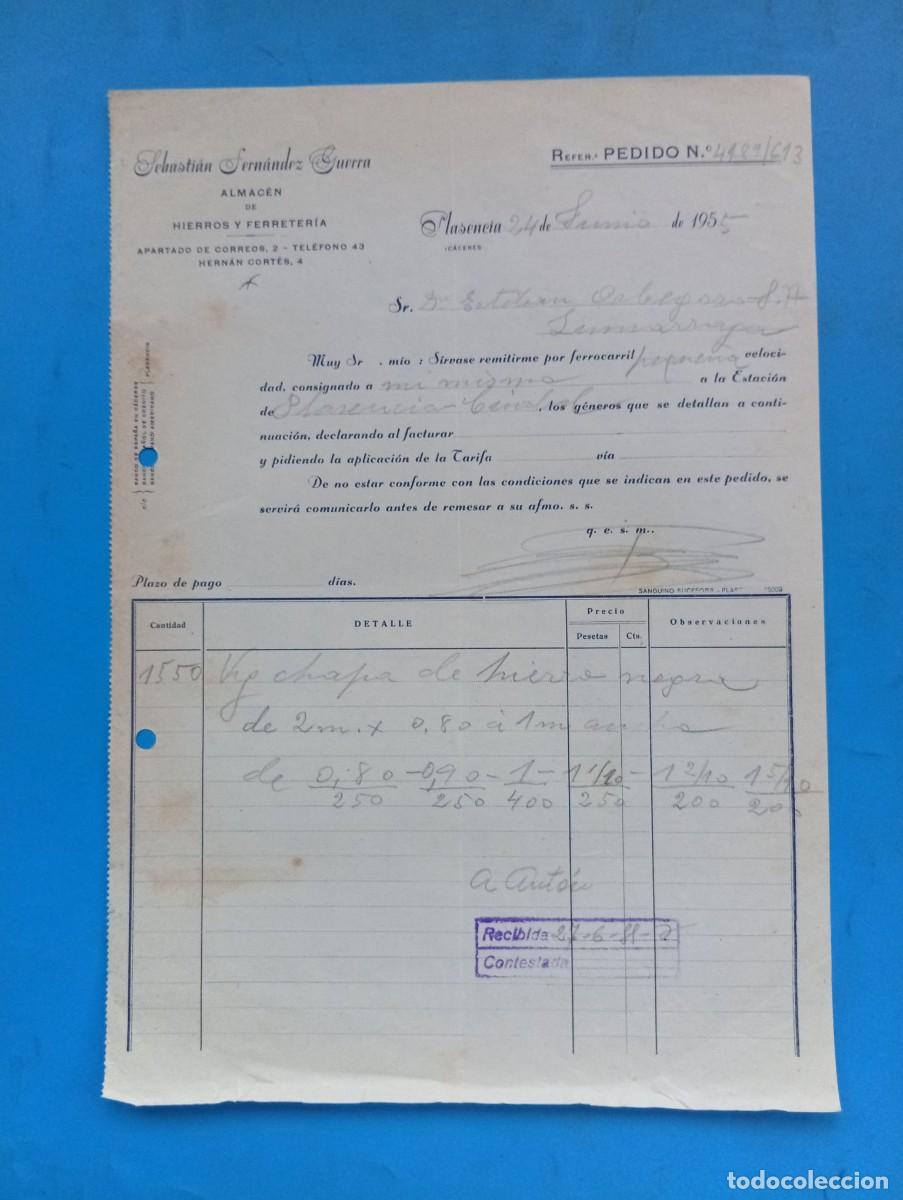 Facturas antiguas: FACTURA. PLASENCIA, CACERES. 1955. ALMACEN DE HIERROS Y FERRETERIA. SEBASTIAN FERNANDEZ GUERRA.