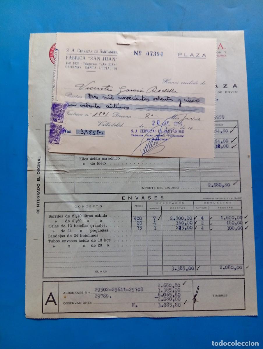Facturas antiguas: FACTURA Y RECIBO. VALLADOLID. 1959. LA CRUZ BLANCA. CERVEZAS DE SANTANDER, S.A. FABRICA &rdquo;SAN JUAN&rdquo;.