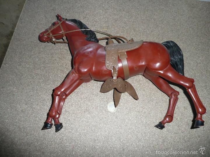 Figuras de acci&oacute;n - Big Jim: CABALLO - Foto 1