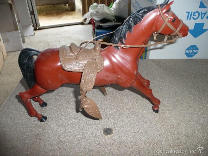 Figuras de acci&oacute;n - Big Jim: CABALLO - Foto 4