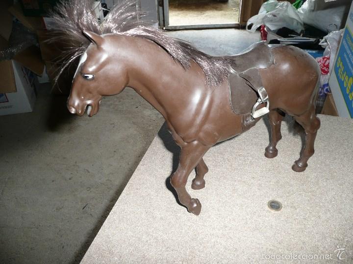 Figuras de acci&oacute;n - Big Jim: CABALLO - Foto 2