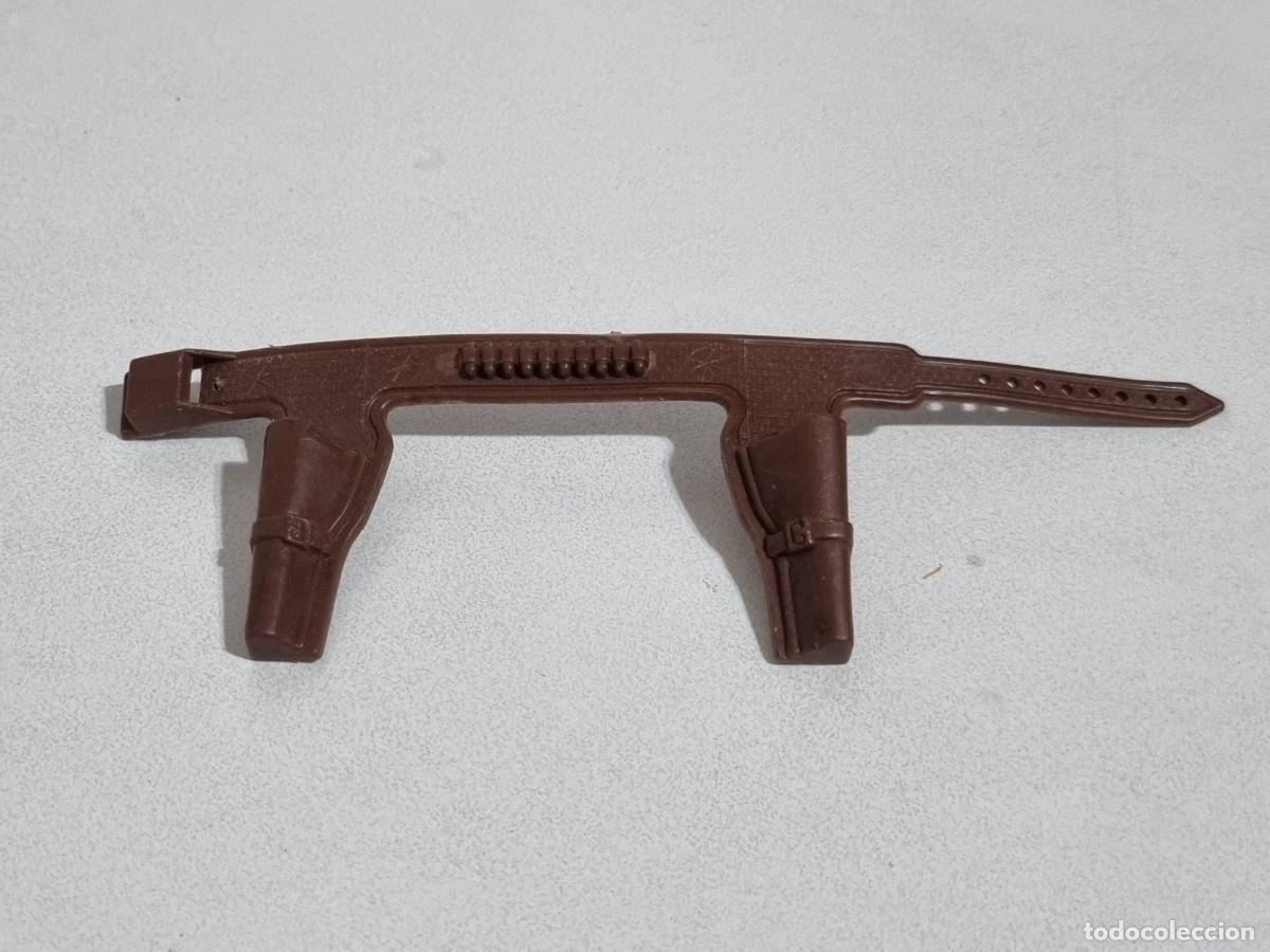 Figuras de acci&oacute;n - Big Jim: Accesorio Antiguo Cinturon Marron Revolver Pistola Vaquero Oeste Big Jim Mattel