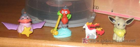 Action Figures: kinder warner bross pokemon