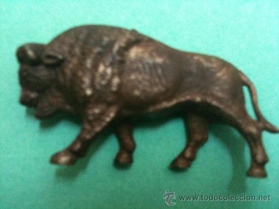 Figuras de acci&oacute;n: FIGURA BUFALO PARA OMO - Foto 1