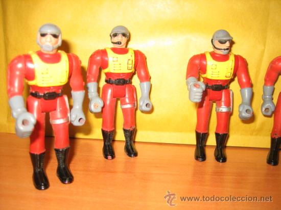 Figuras de acci&oacute;n: 5 SOLDADOS DE GOMA - Foto 2